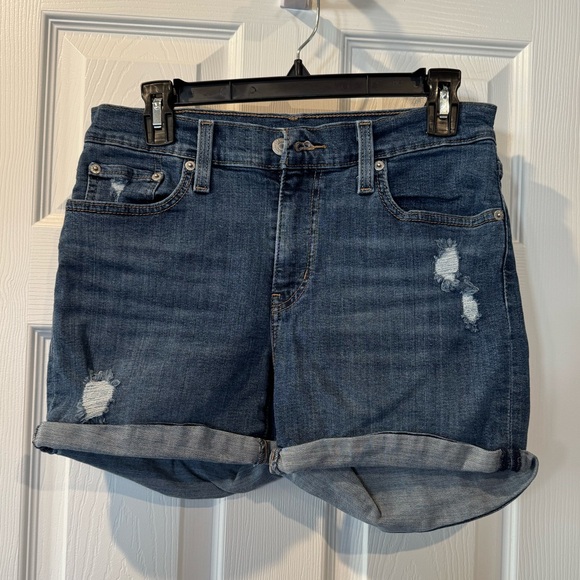 Women’s Levi Jean Shorts Bundle (2 pairs) - Picture 5 of 7